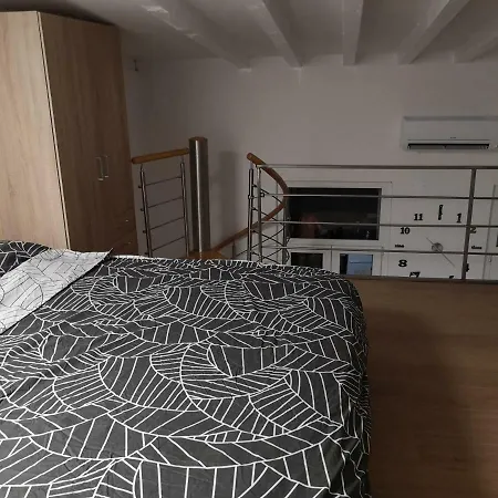 Apartma Klara *